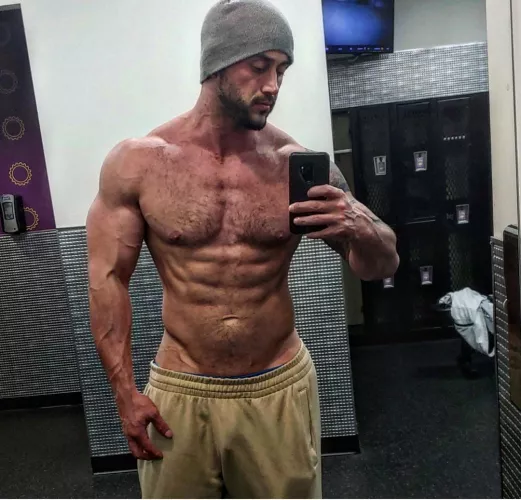 Winter gym attire by Dw1614