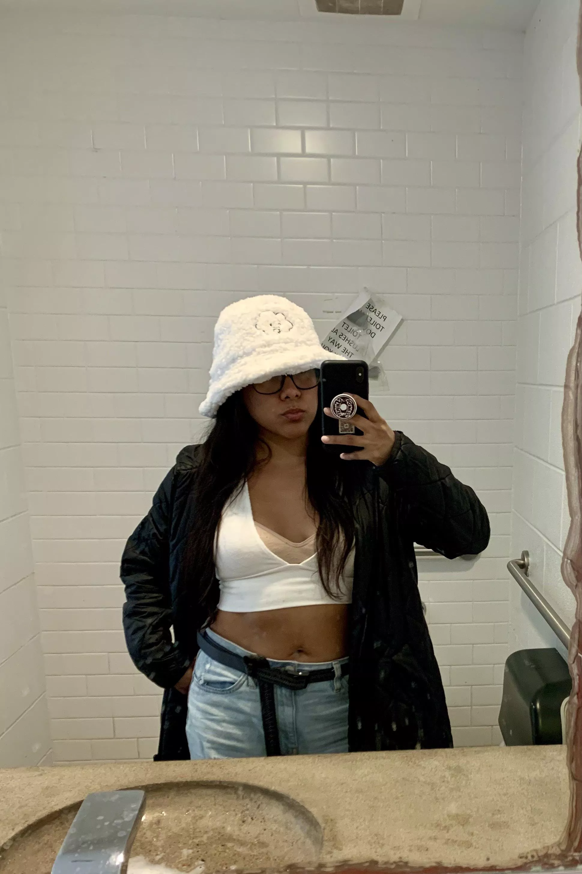 Winter is coming❄️ but hoe is life 😋 posted by Jawsy_da_G