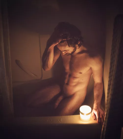 Winter’s here, time for many baths by iwanttobeurman