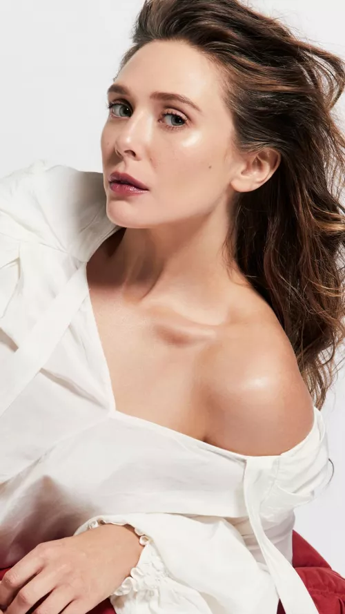 Wish Elizabeth Olsen would dom me like this by Exered05