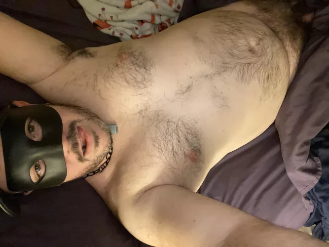 Wish I had someone to come relax this tension… by maskeddannib