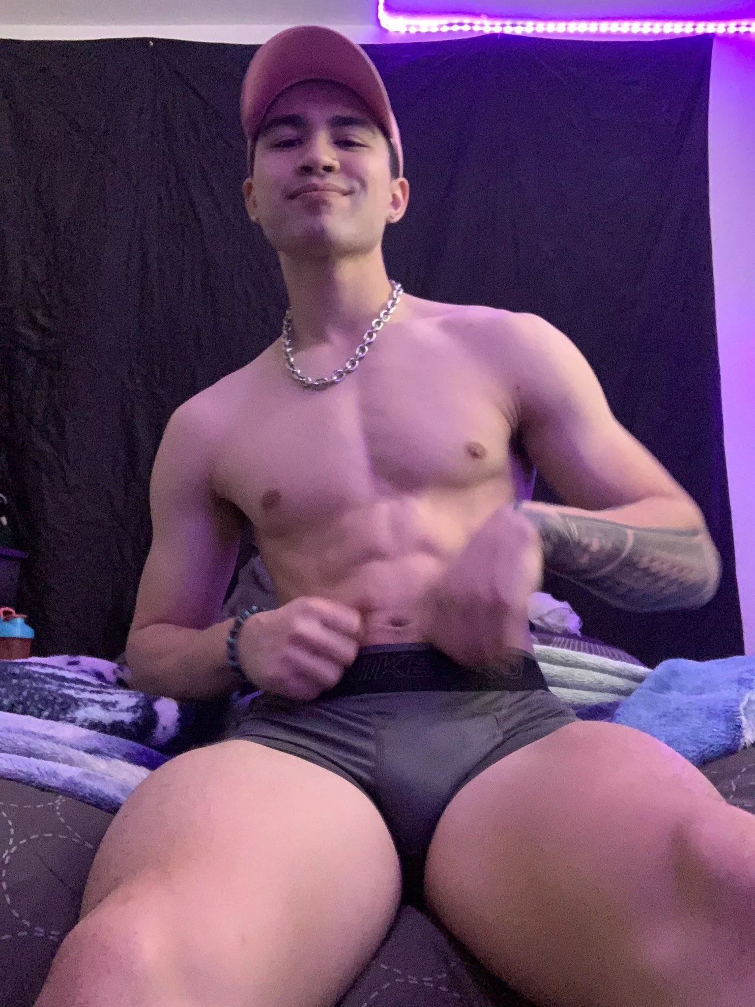 Wish someone was here with me posted by gardencitygay