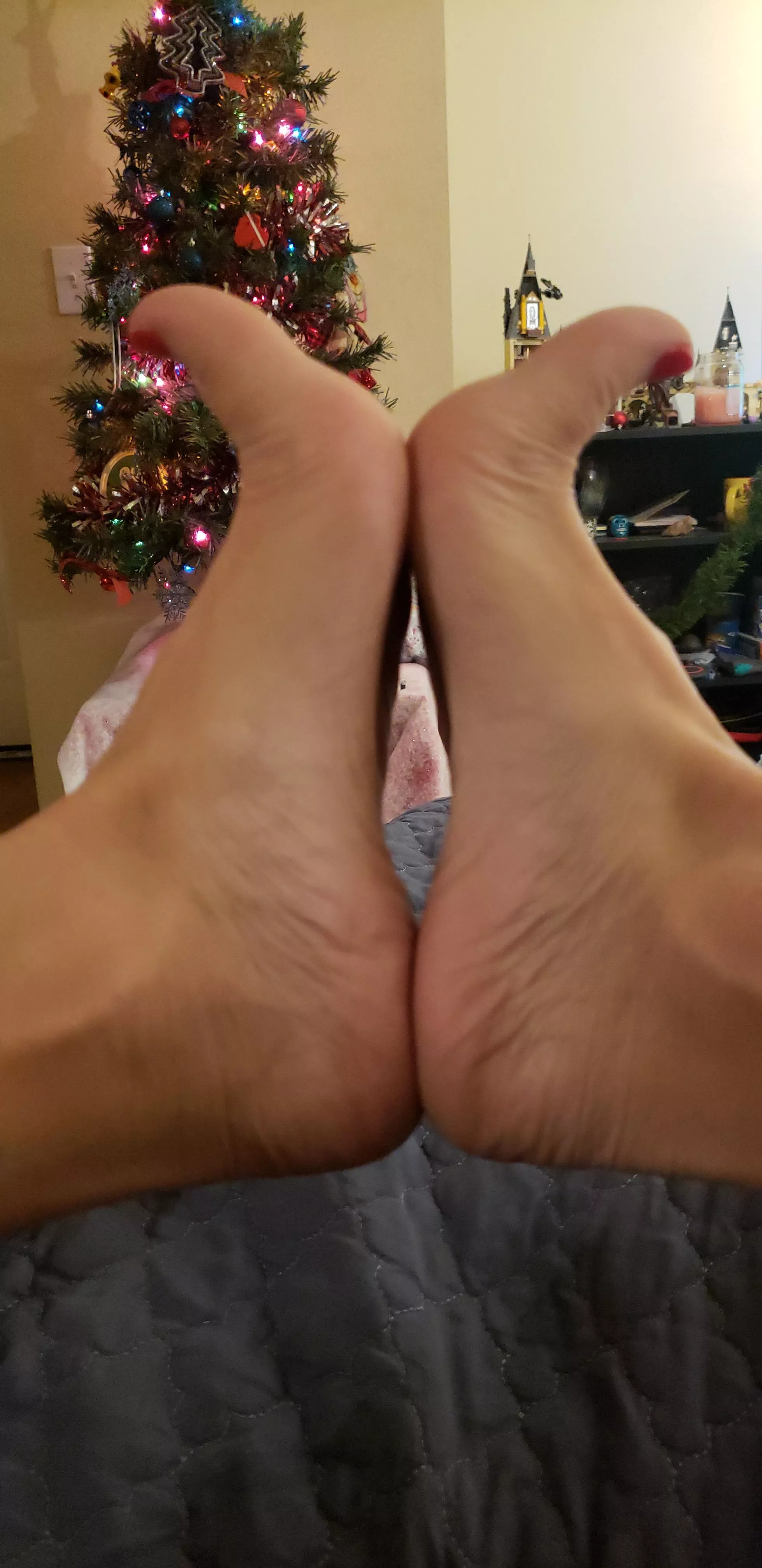 Wish you were here 👣👣👣👣😘😘😘 posted by Hannah_Roads_420