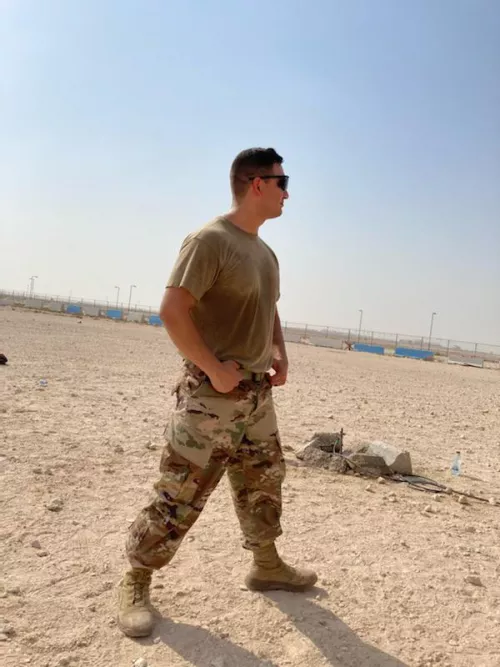 Wishing y’all a happy holidays! by Jaycheeseit