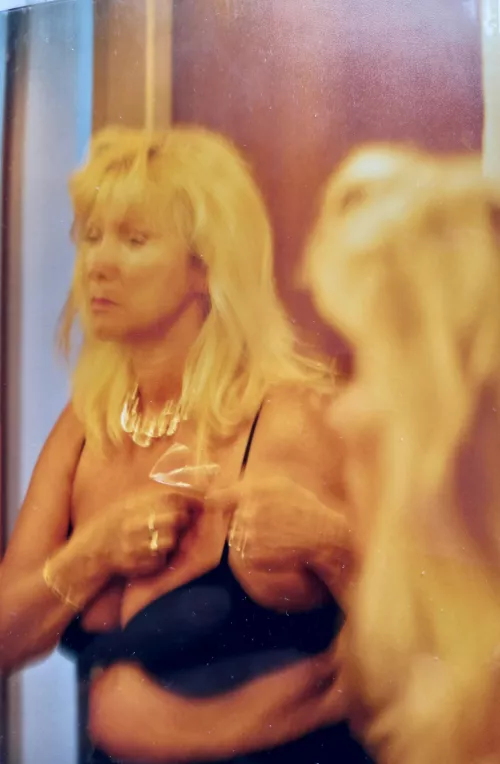 With or without by rokliefhebber