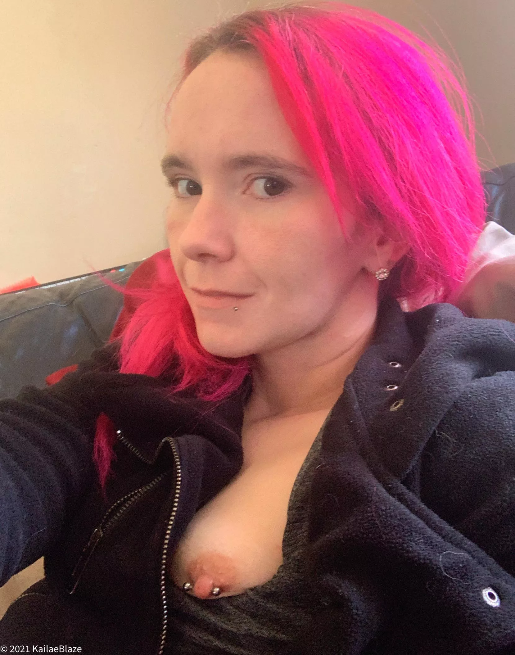 Woke up at 4 am to screaming kids because the power went out! It got so cold inside that my nipples hurt… will you help warm them up? posted by KailaeBlaze