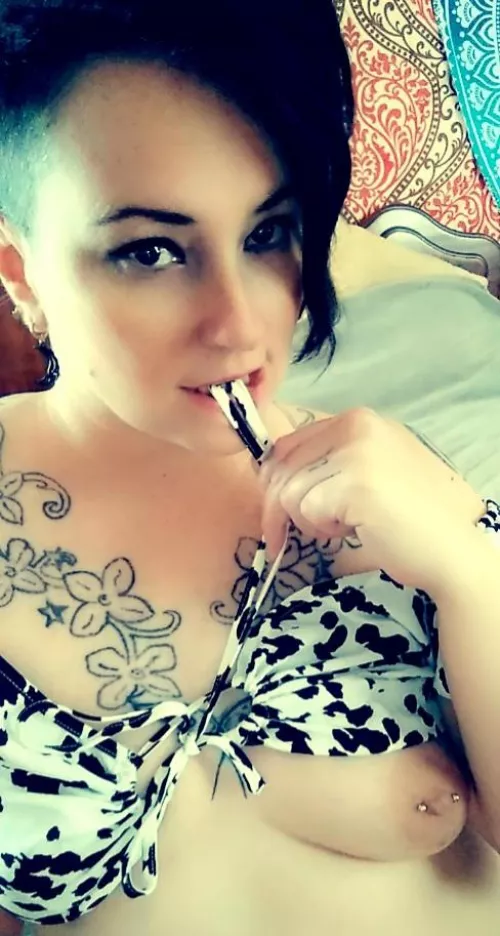 Woke up horny today by MistyPlay