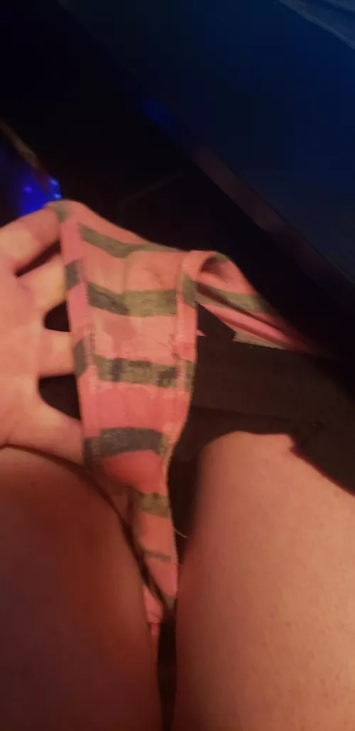 Woke up Xtra wet this morning.💦💦 by Josscandy