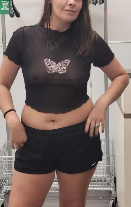 Wonder if I would ever find a shirt thats worthy of 1k+ by CMBTKB1019