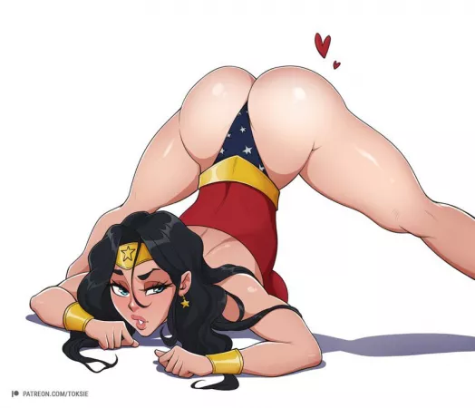 Wonder Woman posing… (toksie) by Wakabomb