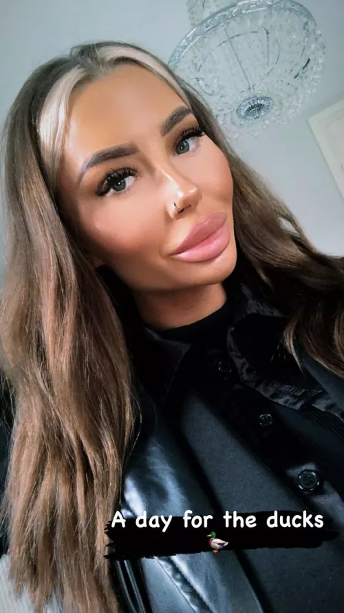 Wonderful duck lips by Mikaela by Marathon1981