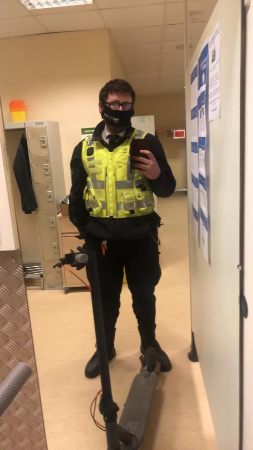 Wondering if this does it for anyone (uk security guard) by marsh_banks