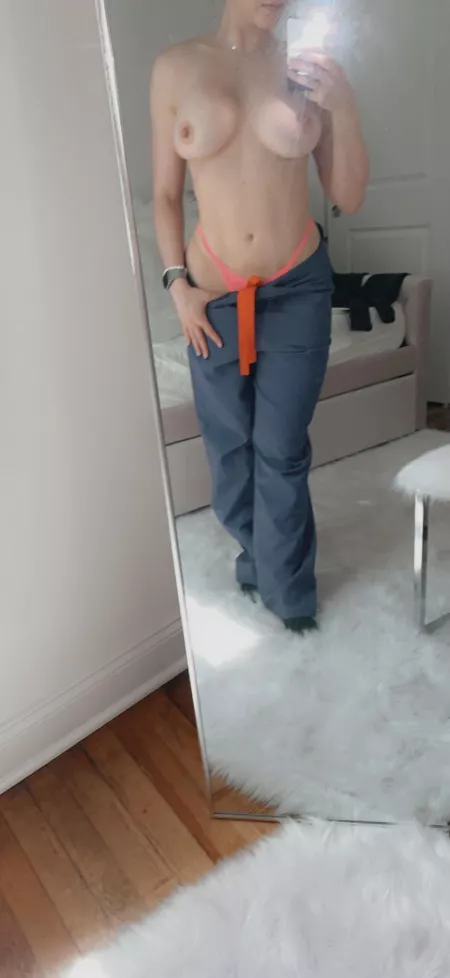 Woops, did I post the topless one?! 🤭🤫 by SavannahLynn_xo