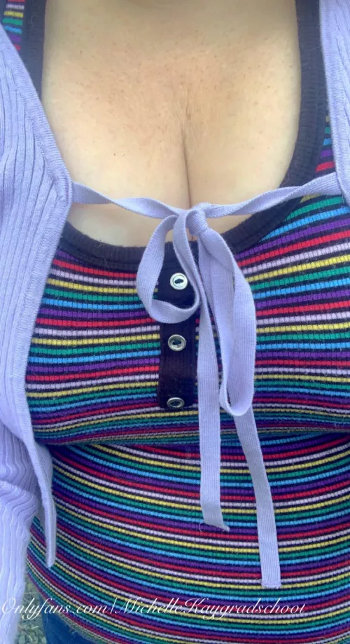 Wore this bartending yesterday to show off my cleavage and freckles! by Diligent_Heron_3486