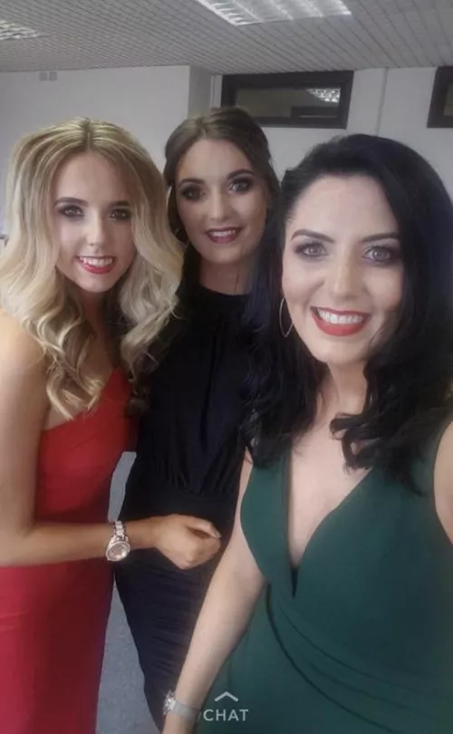 Work babes by ANoseforToes