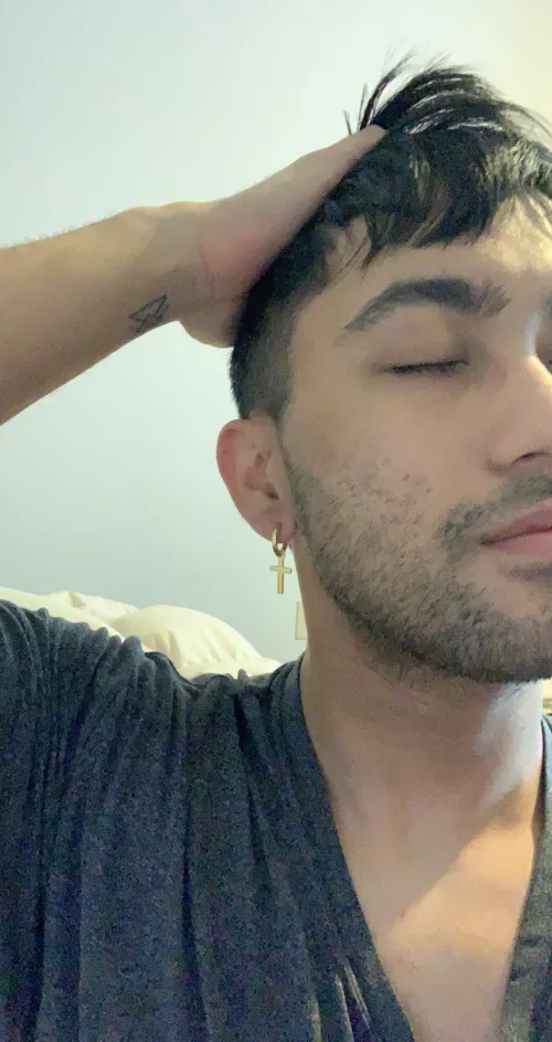 Work felt long on this humpday, nevertheless it’s time to videogame grind. by Cuwumepuffz