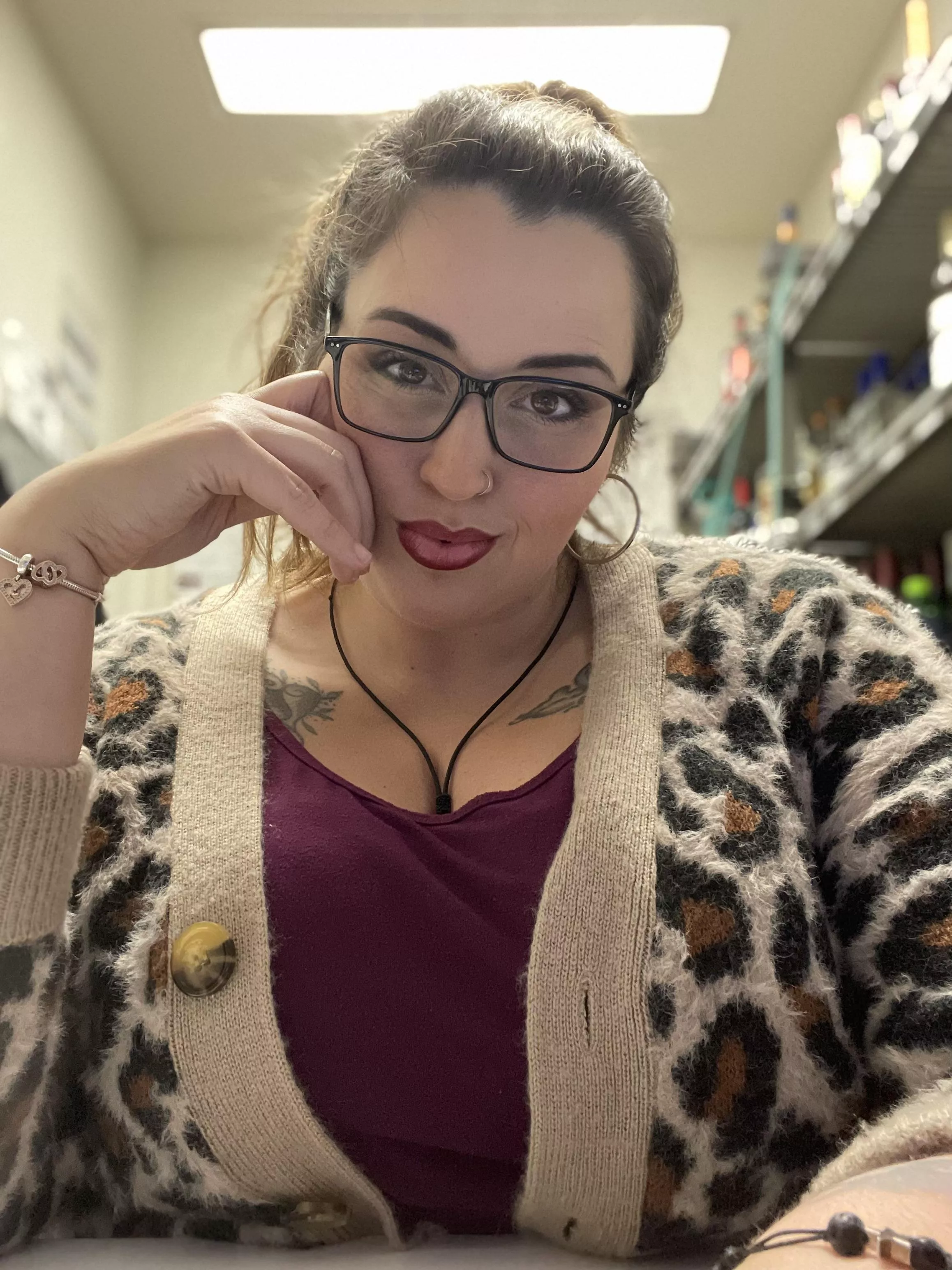 Work flow. 💋💋 posted by Extreme_Copy_4104