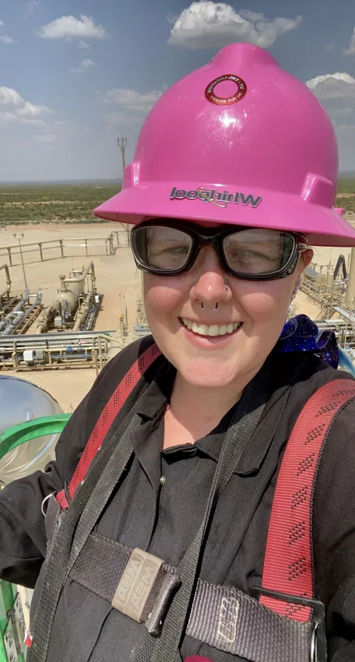 Work vibes 👌 by Squidneigh