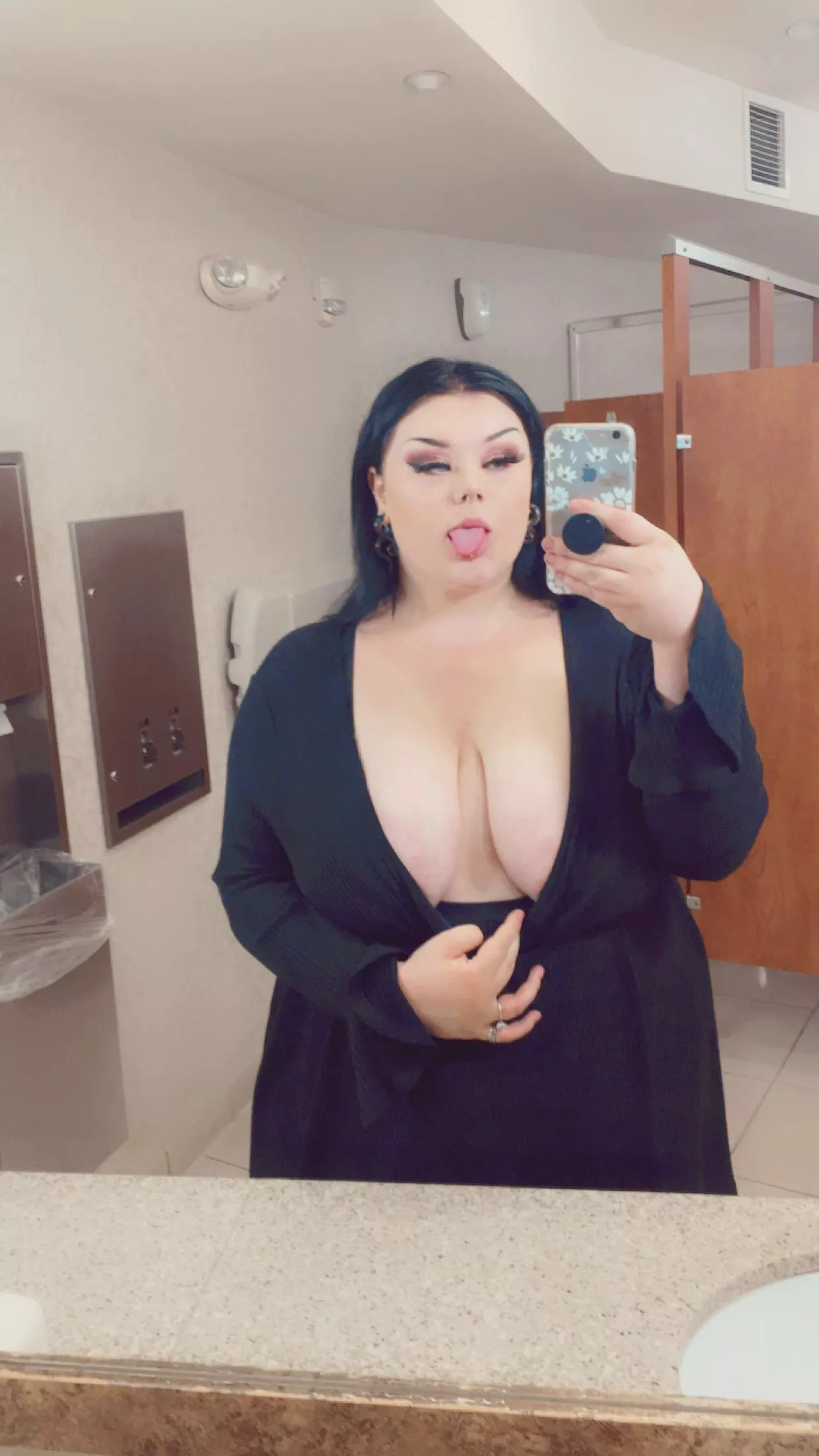 work work work 😛 posted by kerosinecucumbrs