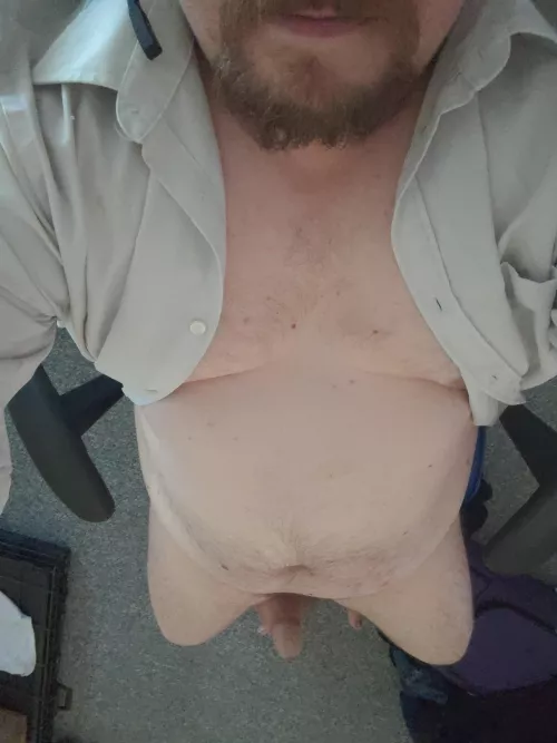 Working hard or hardly working? by bigaussiedude