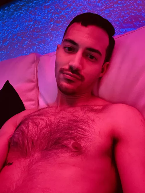 Working on my body-ody-ody. Tell me what you think. by alexzamudio