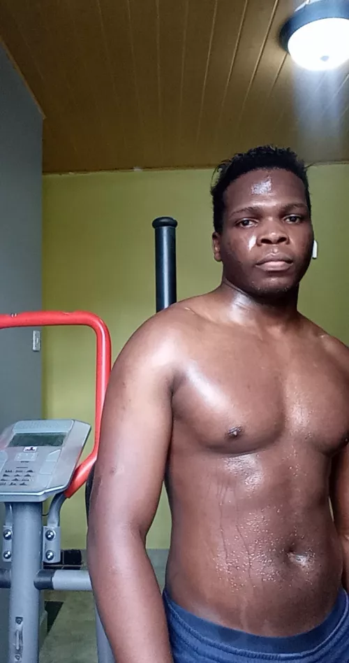 Workout felt good so took a pic. Hey by vl_aar