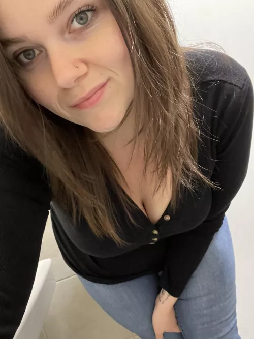 Works no fun can I go home? 🥺😜 by bettygoesrawr