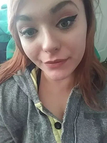 worship a real mistress and let me drain you...slowly but surley..Hell mistress Katie doesn't care if you starve. You're hers now, i need a good little pathetic pig to come to me.... kik: robbie420lollol by ilovemistresssk8ter