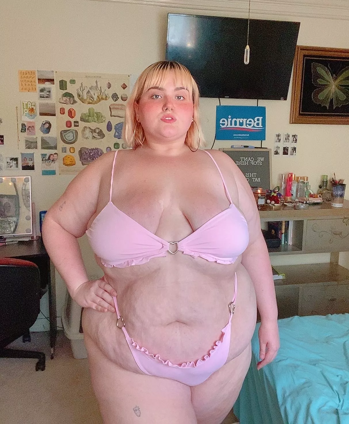 worship me posted by eslutsRus