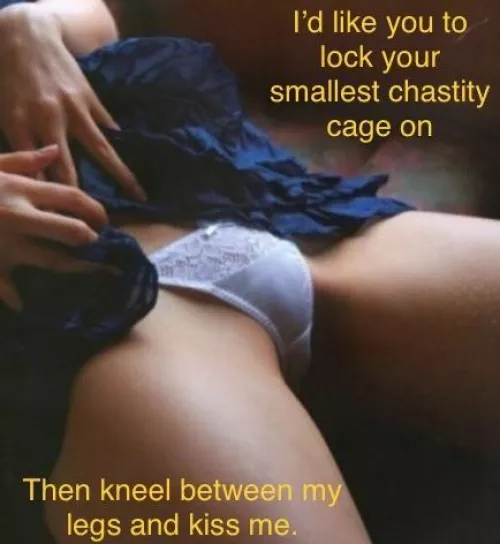 Worship my puffy pussy by VipersBoy