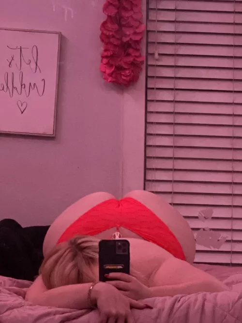 Worthy of here?? by xRosieRozellxx