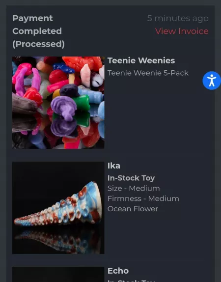 Would anyone be interested in this Ika? It's gorgeous and I'd love to keep it, but I only really bought it so that I could reach the limit for my toys to be shipped out 😭 by insatiable_gumdrop