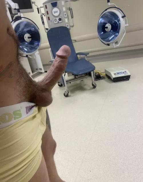 Would anyone let me operate on your insides with this in this abandoned operating room? 😈 by Hunter_explores