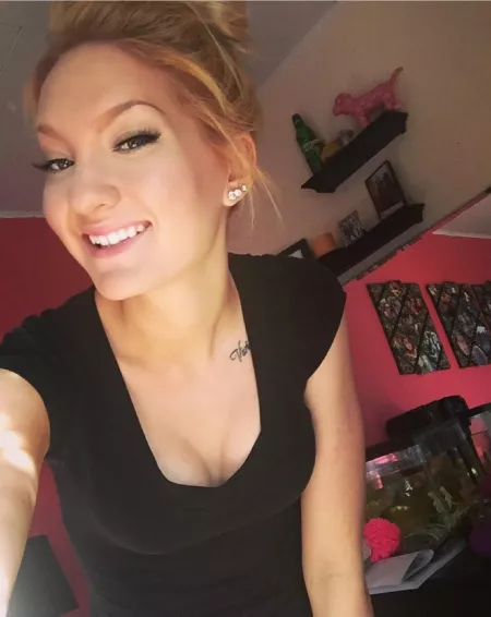 Would anyone trib my sis by NecessaryWeak2775