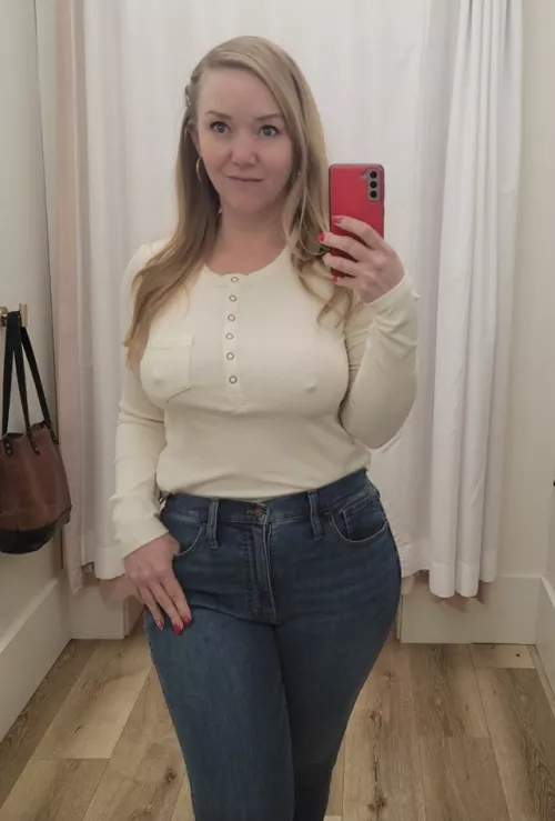 Would I catch you looking? [F48] by Crystal_Sunshine_