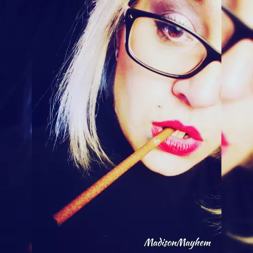 Would love for you to share a cigarette with me 🚬🔥🖤 by Madison_Mayhem