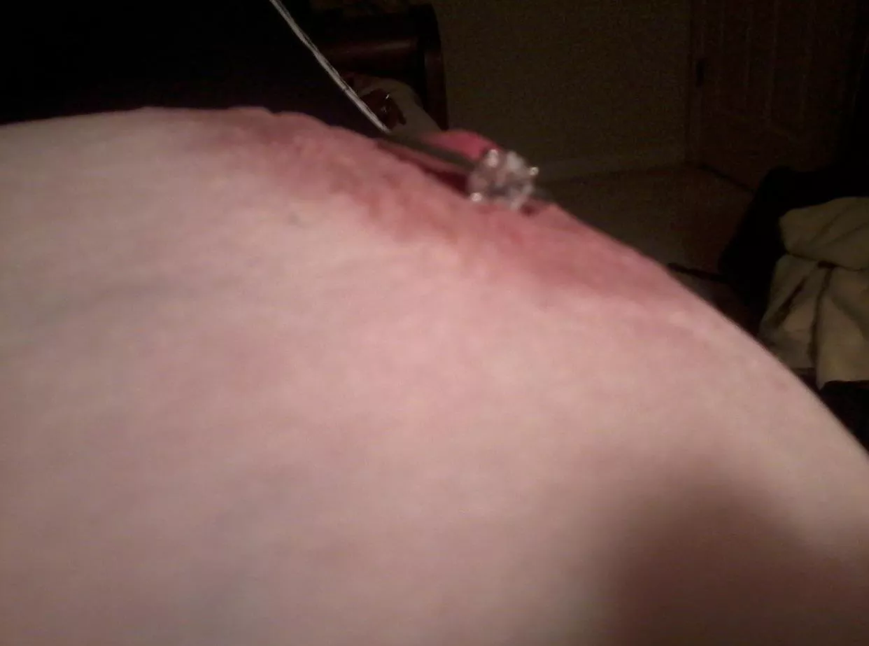 Would love someone to cum on my wife’s tit and wedding ring. posted by megapump3d