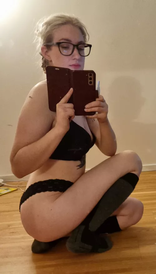 Would love to have u between my legs! by SannaFransen