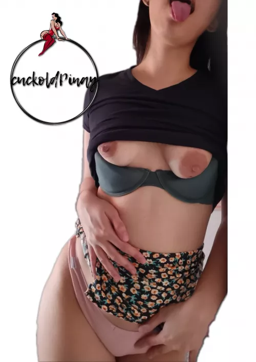 would love to read comments💦(f) by Cuckoldpinay