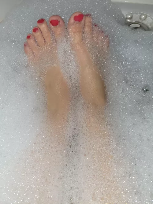 Would u like to join me ? 🌼💕 by feethanddarling01