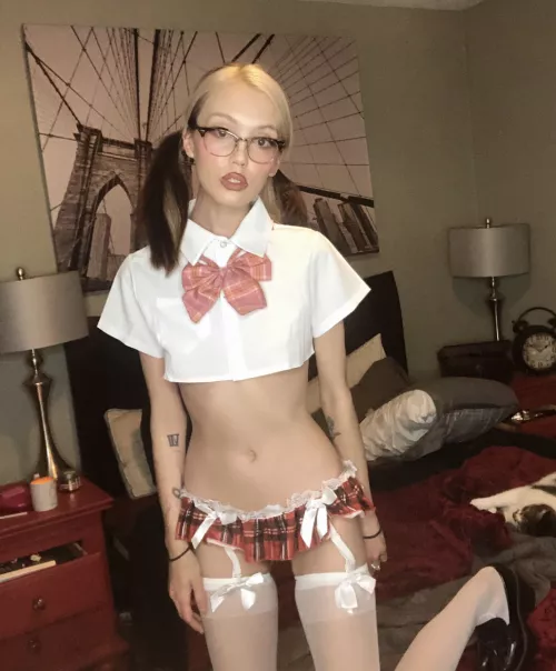 Would you believe me if I told you my glasses are real? by Sierrablueee