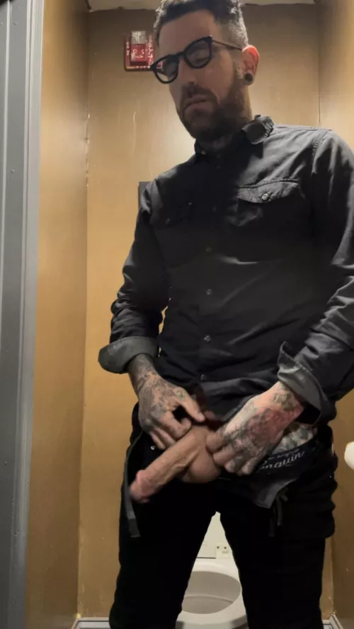 Would you blow this little guy up? by whowantstotouchit