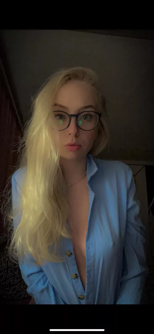 Would you come on my glasses?😈 by Accomplished_You_537