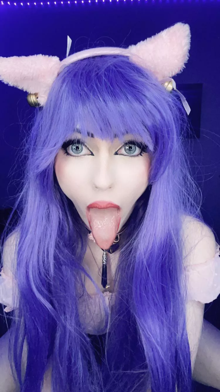 Would you cover me in your cum, daddy? posted by dlpafterdark