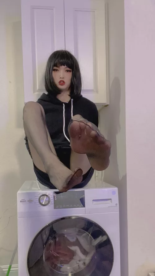 Would you cum on my nylons? ;) by kristenkatana