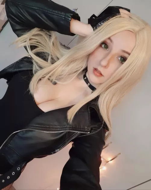 Would you date a Slavic girl? by namineyy