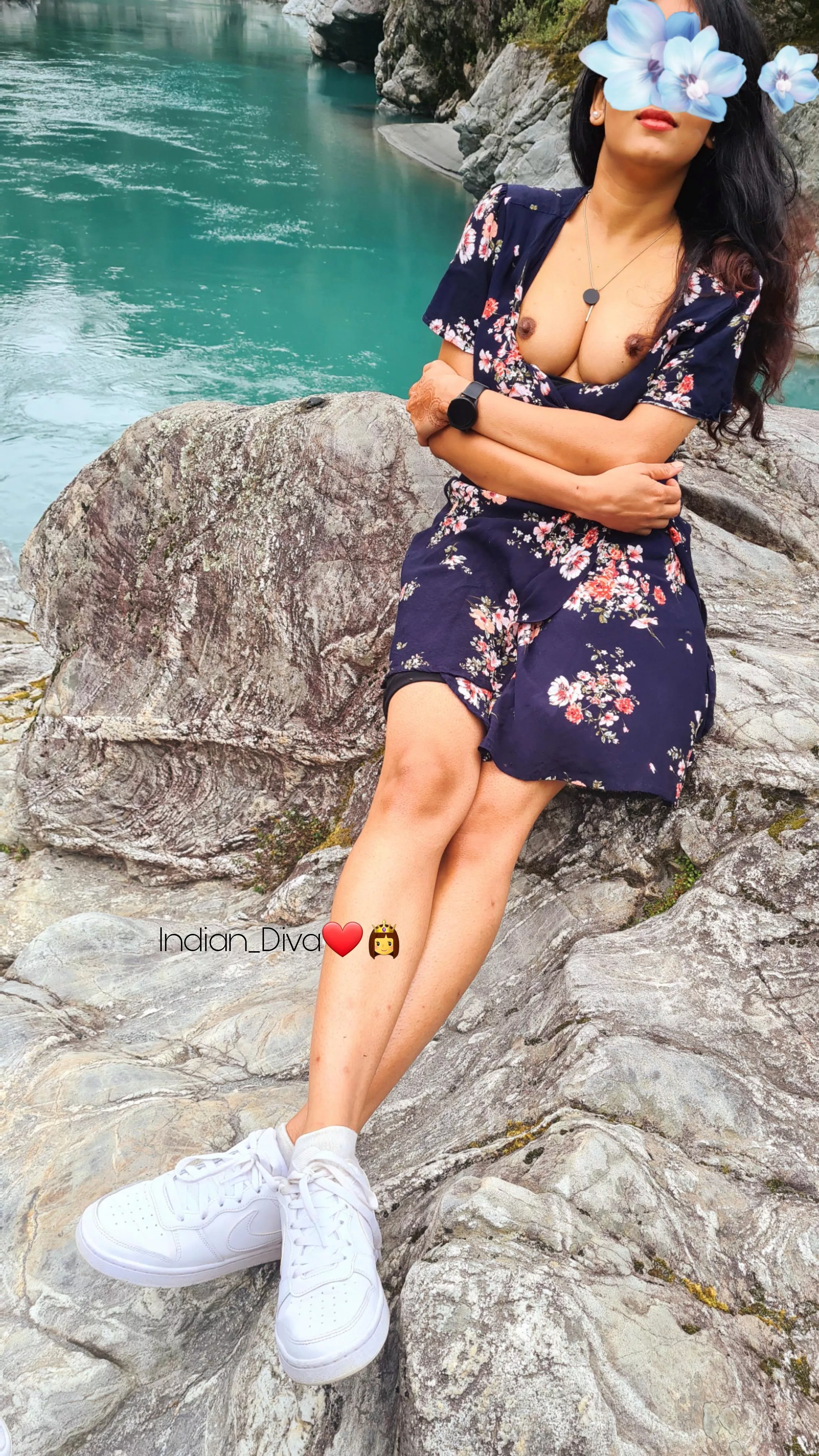 Would you date me outdoor??😈🔥🔥🔥❤❤❤ [F] posted by Indian-Diva