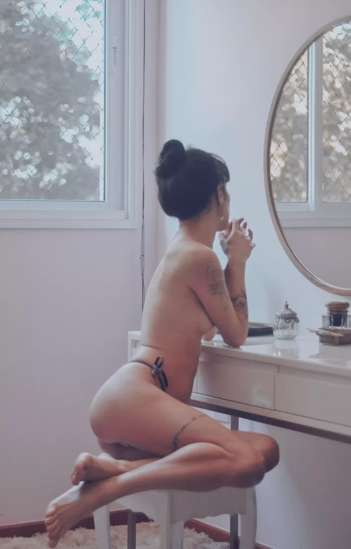 would you dream of a girl like me tonight? posted by mrenoir