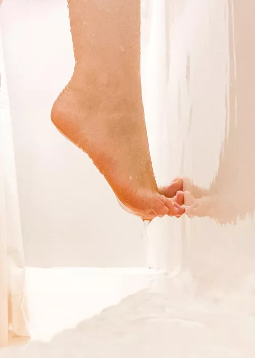 Would you drink from my toes? by ticklemetulip