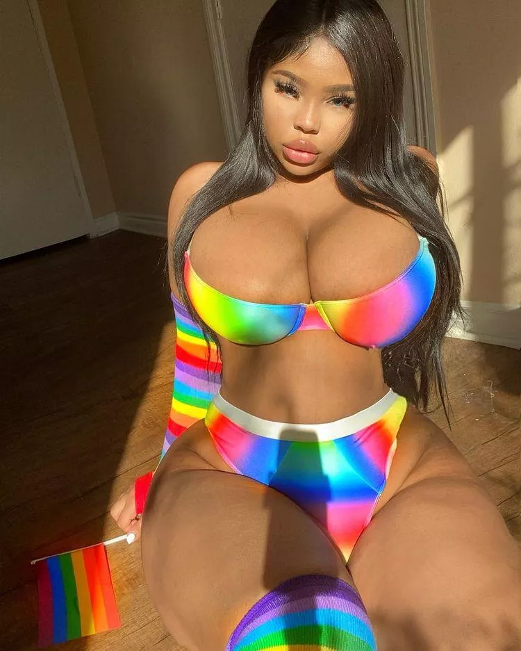 Would you fuck a bisexual girl?😋 posted by kiinkykartella